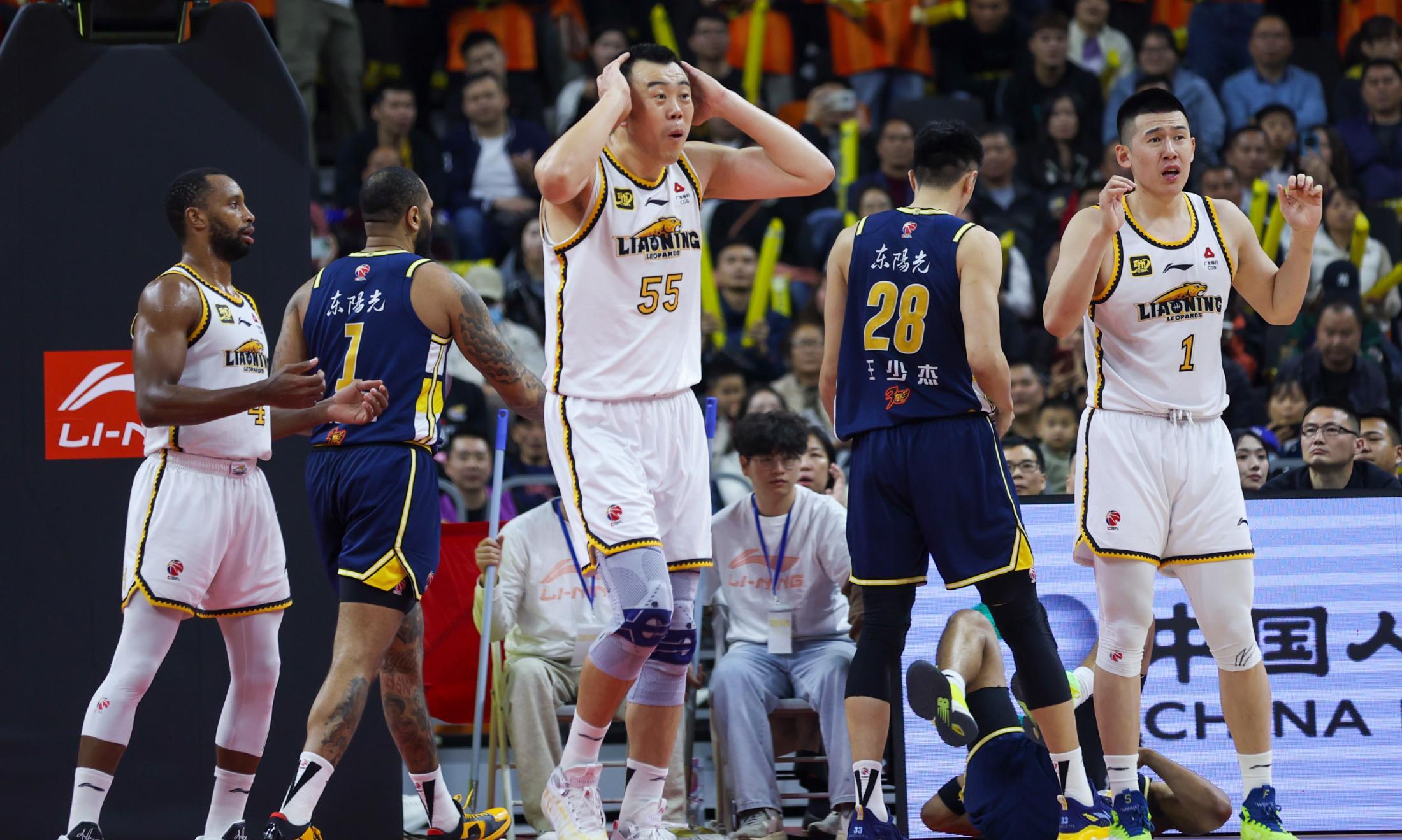 刚刚！炸裂了辽宁本钢扳平良机，阿斯顿维拉调整名单备战NBA常规赛的简单介绍