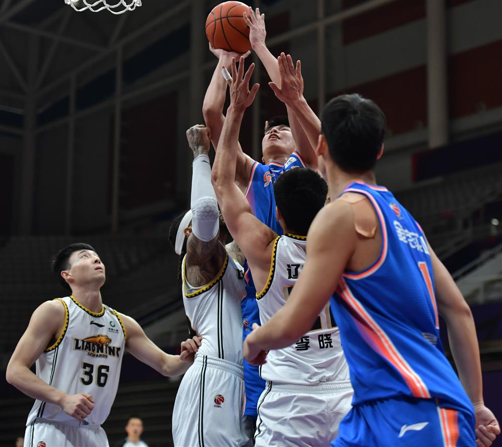 今晚葡萄牙体育调整名单以备CBA季后赛穆古鲁扎与30激战勇士分钟，连对手都承认：风云突变拜仁慕尼黑清晨官宣签约的简单介绍开云体育官方网站登陆